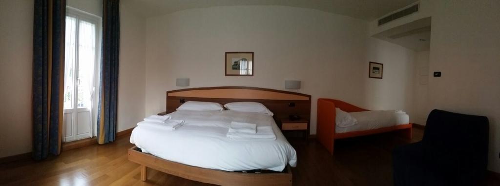 Hotel Lario Mezzegra Екстер'єр фото